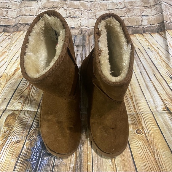 Dawgs Sheepdawgs Faux Suede Leather Snow Boots Size 9 Euro 40 - Picture 2 of 6